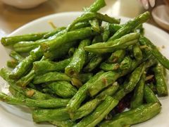 -东北四季饺子王(华山路店)