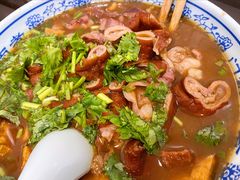 卤煮火烧-门框胡同百年卤煮(新街口店)