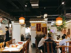 大堂-卢大鲜鱼头捞饭(美利广场店)