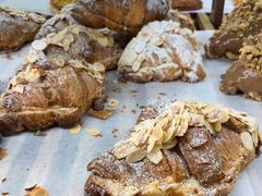 杏仁可颂-Top Impression Bakery Wolli Creek