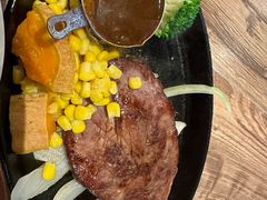 -玛格萝妮(汇智国际商业中心店)