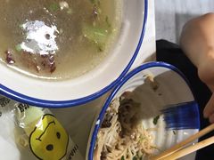 -抖牛白塔牛肉粿条汤(水围店)