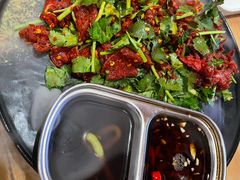 生牛肉-李不管把把烧(天府三街店)