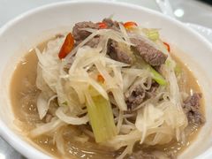 萝卜丝牛肉-红色湘菜馆(春风店)