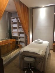 -苑苑vbeauty科技美容SPA