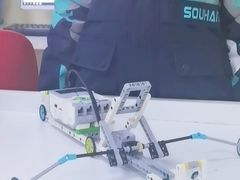 -玛酷机器人编程赛事中心(市北新都心店)