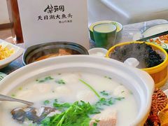 -紫藤园·天目湖大鱼头(南山竹海店)