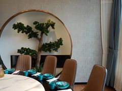 包厢-荷塘秋月·本帮江浙菜(国权路店)