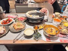 -草家酱蟹炭火烤肉店(珲春南路一店)