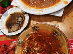 -李双猪·小龙虾·烧烤·羊肉煲(乐山店)