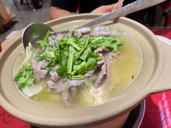 -冯烫烫跷脚牛肉·川菜小馆(武胜西街店)