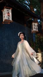 -彭彭的汉服体验馆(东湖林语店)