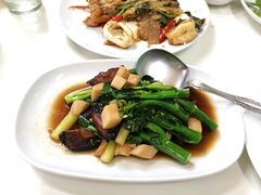 日本鮑魚炒菜-Raan Jay Fai