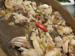 红葱头蒸鸡-巨元河鲜酒楼·清远特色菜名店(英德店)