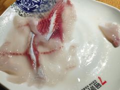 -7号院街鲜鱼府·涮烤一体(酒城华府总店)