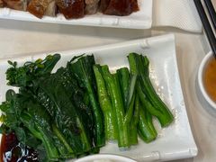 -香港新发烧腊茶餐厅(水围店)