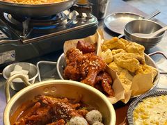 炸鸡一半一半-富乐满韩国正宗炸鸡韩国料理(虹泉路店)