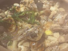 -齐齐衮·廟街生蚝雞煲(荔湾地铁站店)