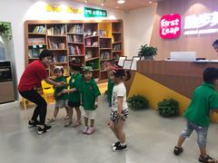 -励步儿童成长中心英文启蒙·剑桥考级·KET(万象汇校区)