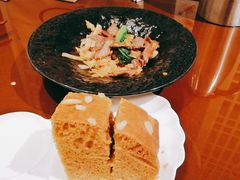 -广州中心皇冠假日酒店·百粤楼