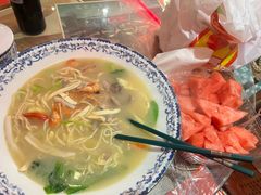 -霆记海鲜·只为这碗面(滨江店)