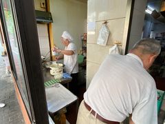 -阿婆油墩子(五里桥路188弄小区店)
