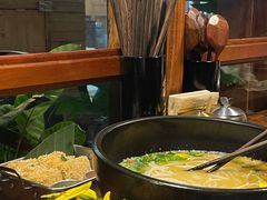 -银米·云南传统过桥米线(双廊黑金冠店)