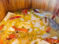 木桶酸菜鱼-中8楼风尚云南菜(颐堤港店)