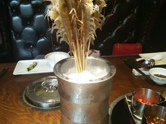 -泓炙颐凤鲜海鲜火锅料理(桐乡店)