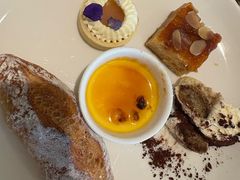 -怡咖啡海鲜自助餐厅(浦东香格里拉店)