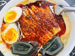 -何老二卤汁凉粉