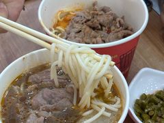 -江三王记牛杂馆(总店)