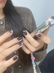 -芊冉•美甲美睫纹绣