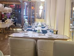 -周三的情书花园餐厅(江北店)
