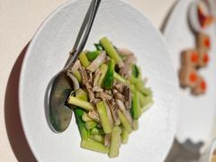 -成隆行·蟹王府(淮海店)