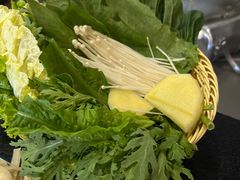 -灶知轩湘西石锅鱼(万佳广场店)