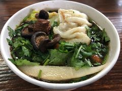-金良酸菜鱼(宁海路总店)