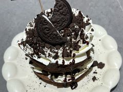 -W COLLECTIVE  DESSERT SHOP
