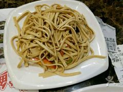 -黄记煌三汁焖锅(名泉广场店)