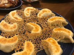 三鲜锅贴-君悦酒店·1881·北京烤鸭