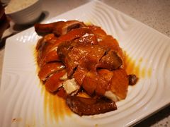 原只花雕油鸡-香港新发烧腊茶餐厅(书城店)