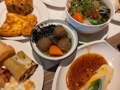 -深圳国际会展中心希尔顿酒店(前海华发冰雪世界店)