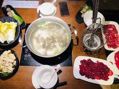 -牛焱·贵州黄牛肉火锅(城西银泰店)