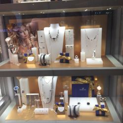 -SWAROVSKI(虹口凯德龙之梦店)
