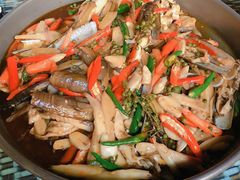-去吃小龙虾·江湖菜·烧烤(南滨路店)