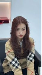 -镁连社·美联社