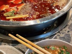 -肖肖酸萝卜鱼火锅(总店)