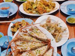 -拉威海鲜市场