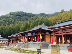 -官滩沟风景区