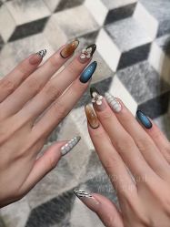 -Mo·Mo Nail 美甲美睫
